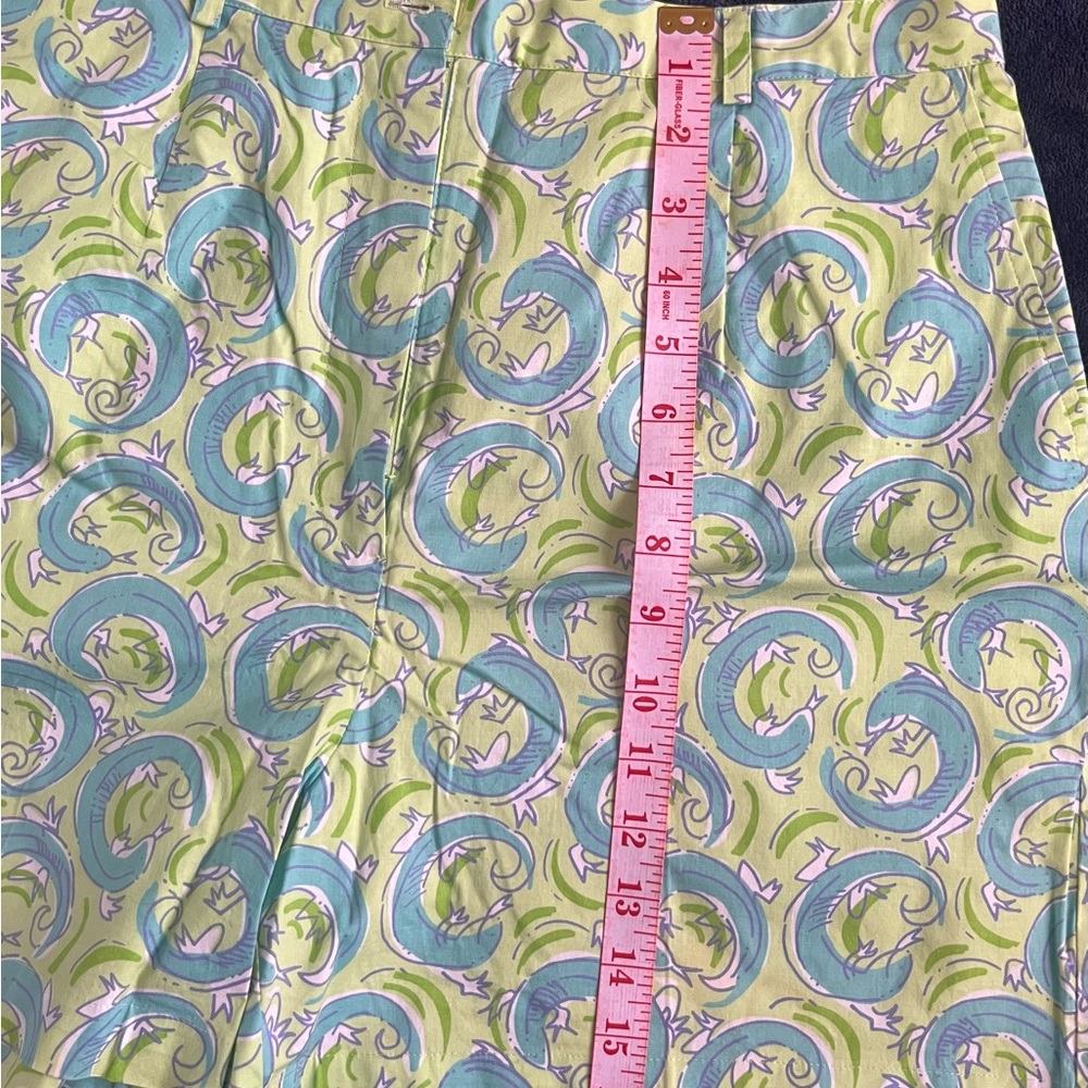 59# Lilly Pulitzer Green and Blue Resort Bermudas - Picture 9 of 10